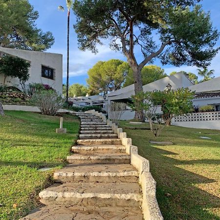 Bungalow With Large Terrace In A Quiet Park - Beach Nearby Sitio de Calahonda المظهر الخارجي الصورة