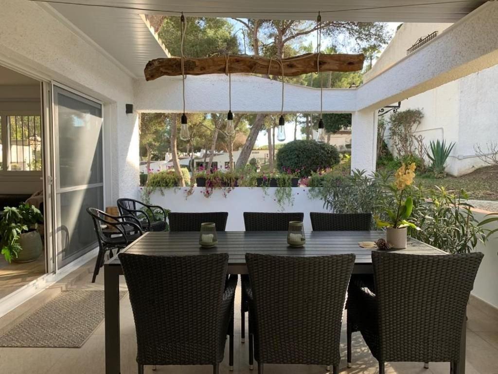 Bungalow With Large Terrace In A Quiet Park - Beach Nearby Sitio de Calahonda المظهر الخارجي الصورة